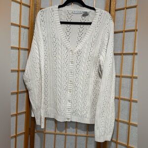 White Stag Women's Cream V-Neck Sweater